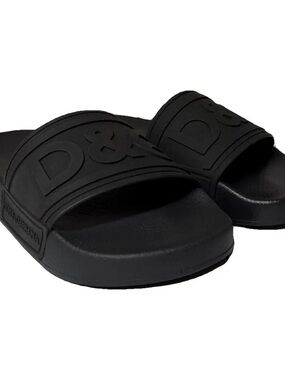 D&G Matte Black Embossed Logo Slide Sandals